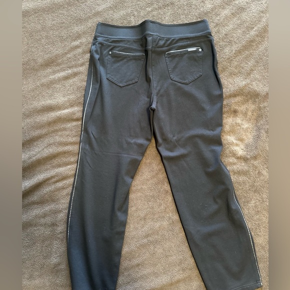 192 Nygard Slims Pants - Picture 4 of 7